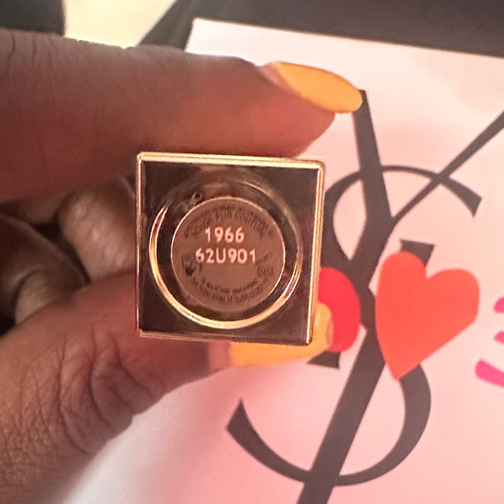 Yves Saint Laurent Beaute 💄Lipstick! - Picture 3 of 4